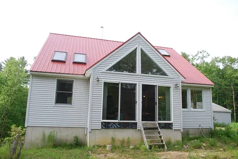 64 Sloper Road Barrington NH 03825
