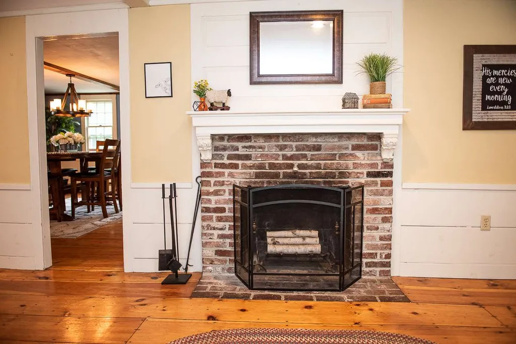230 Route 13 Brookline NH 03033