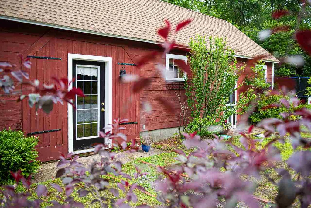 230 Route 13 Brookline NH 03033