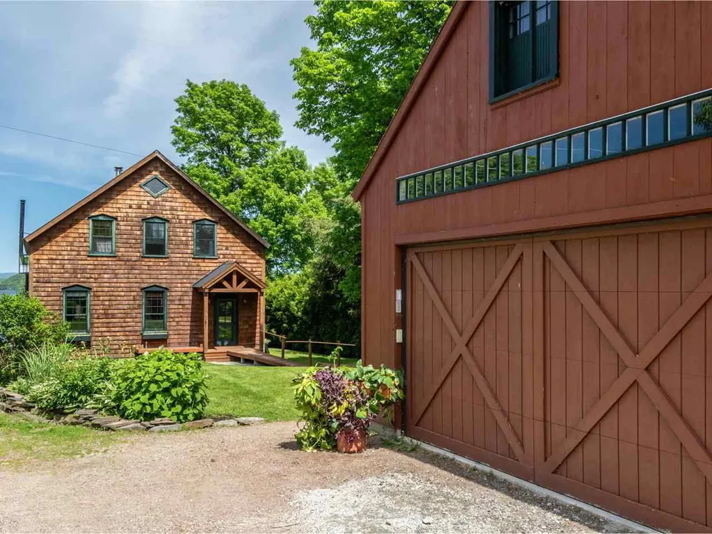 34 Elderberry Lane Colchester VT 05446