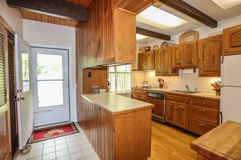 77 Tonset Slope Sunapee NH 03782