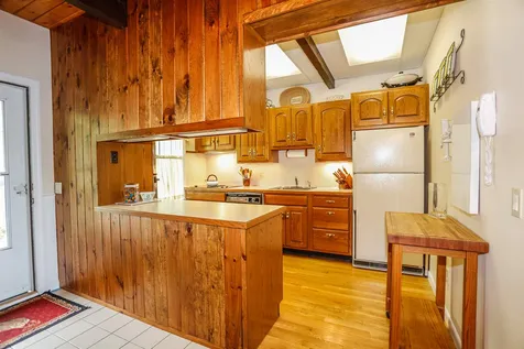 77 Tonset Slope Sunapee NH 03782
