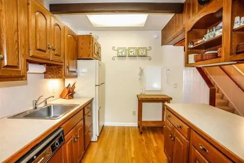 77 Tonset Slope Sunapee NH 03782