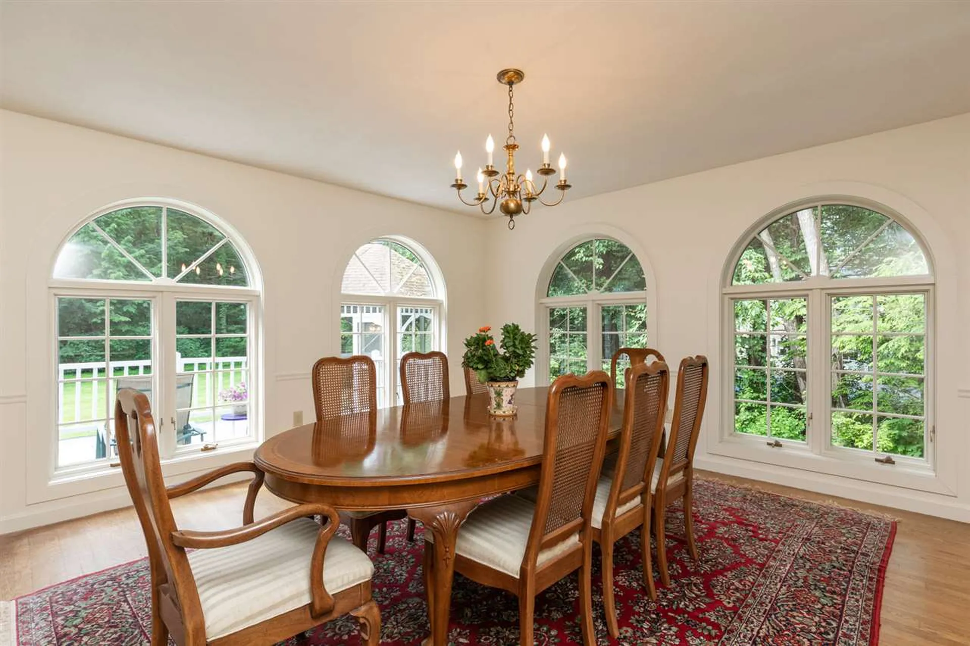 9 Evergreen Way Stratham NH 03885