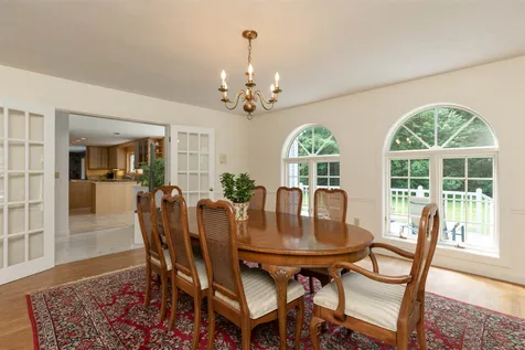 9 Evergreen Way Stratham NH 03885