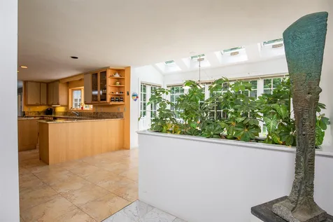 9 Evergreen Way Stratham NH 03885