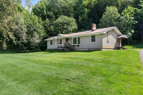 6418 Vt Route 107 Stockbridge VT 05772
