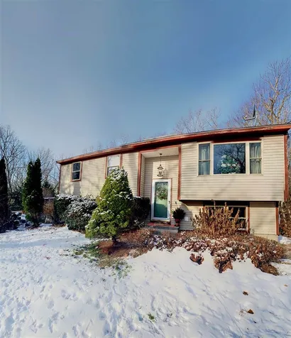 3 Sweetfern Road Sandown NH 03873