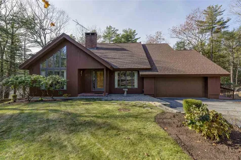 640 Edgemont Road Sunapee NH 03782