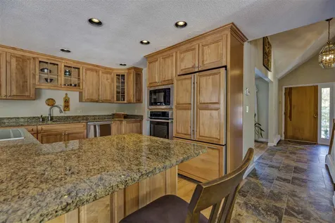 640 Edgemont Road Sunapee NH 03782
