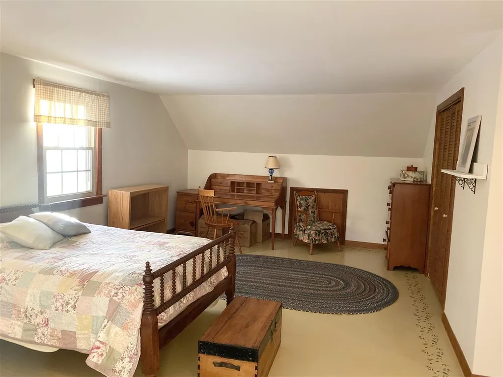 27 Scott Winn Road Peterborough NH 03458