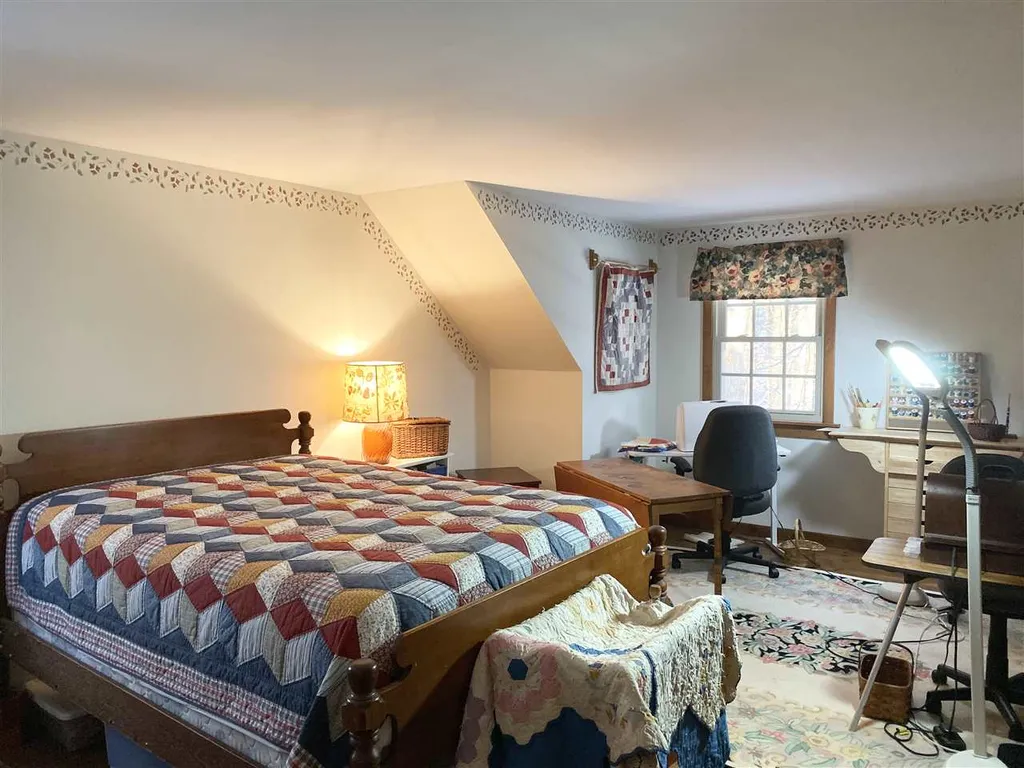 27 Scott Winn Road Peterborough NH 03458