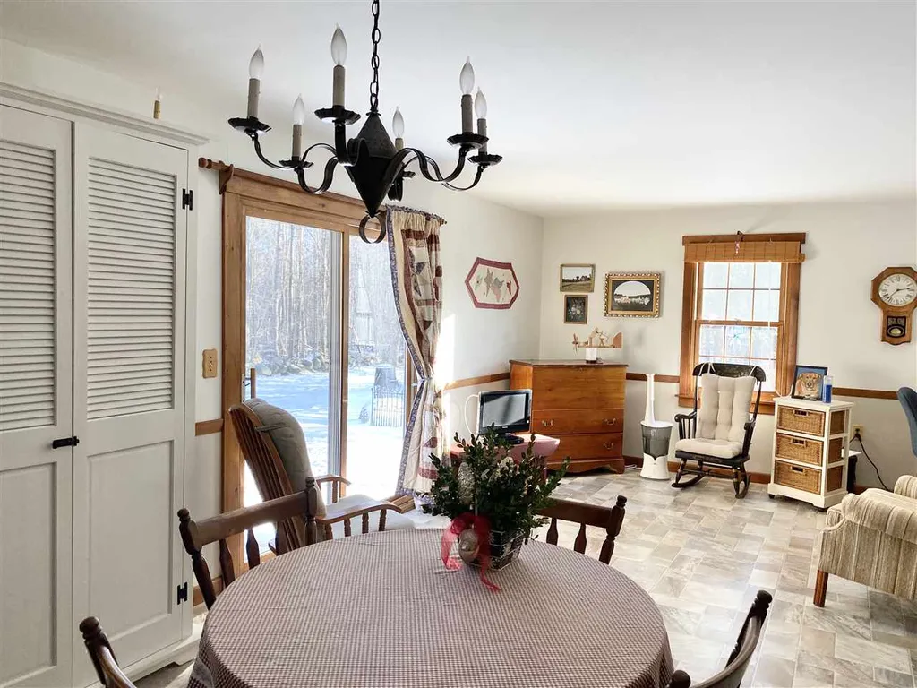 27 Scott Winn Road Peterborough NH 03458