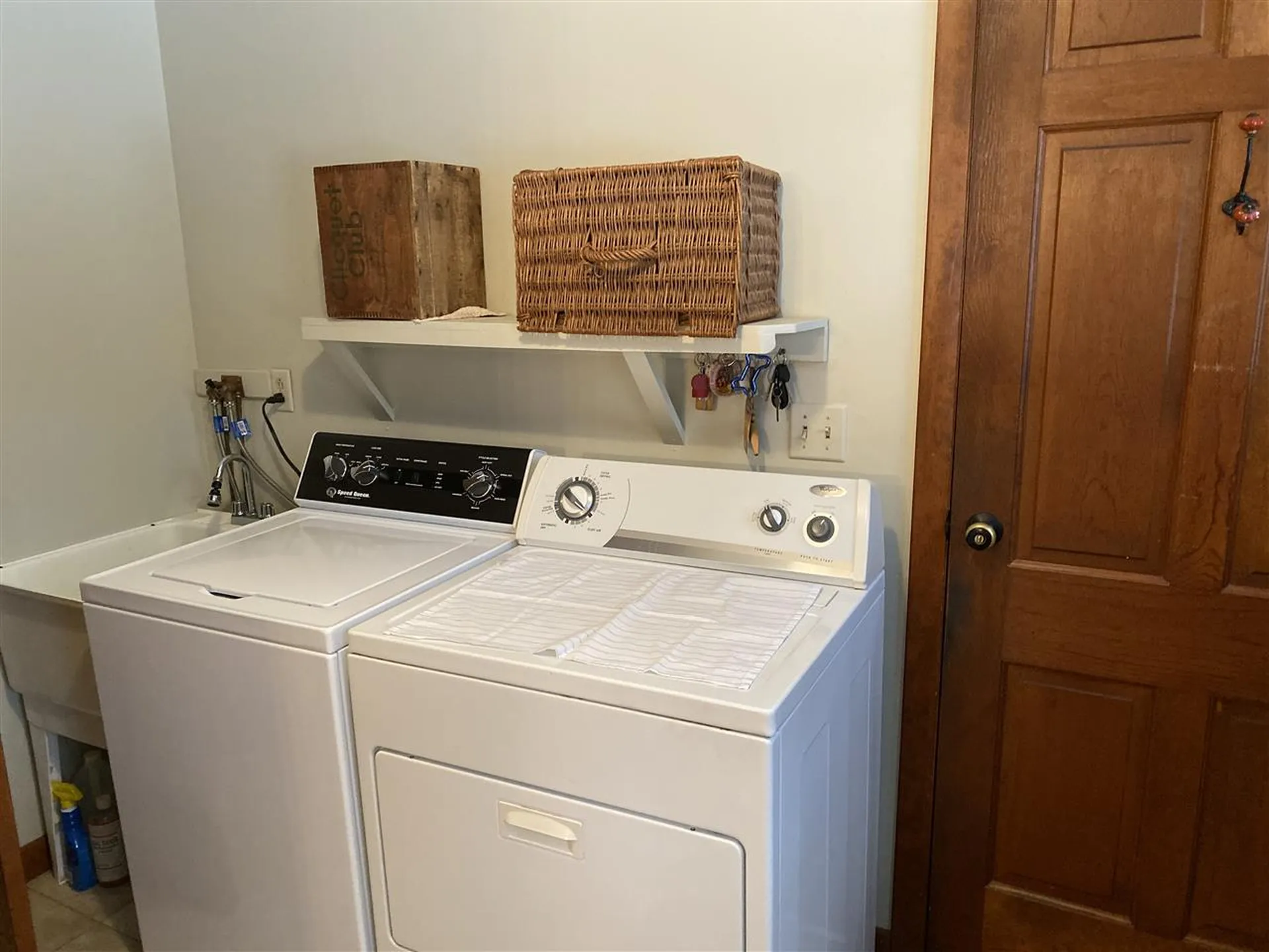 27 Scott Winn Road Peterborough NH 03458