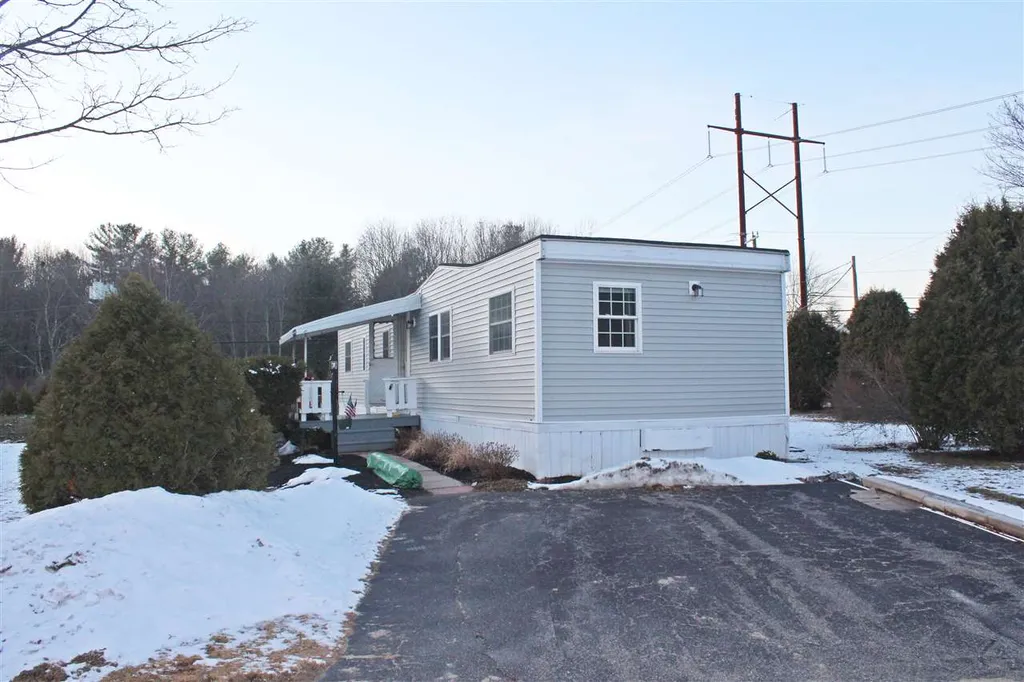 12 Farmington Drive Dover NH 03820