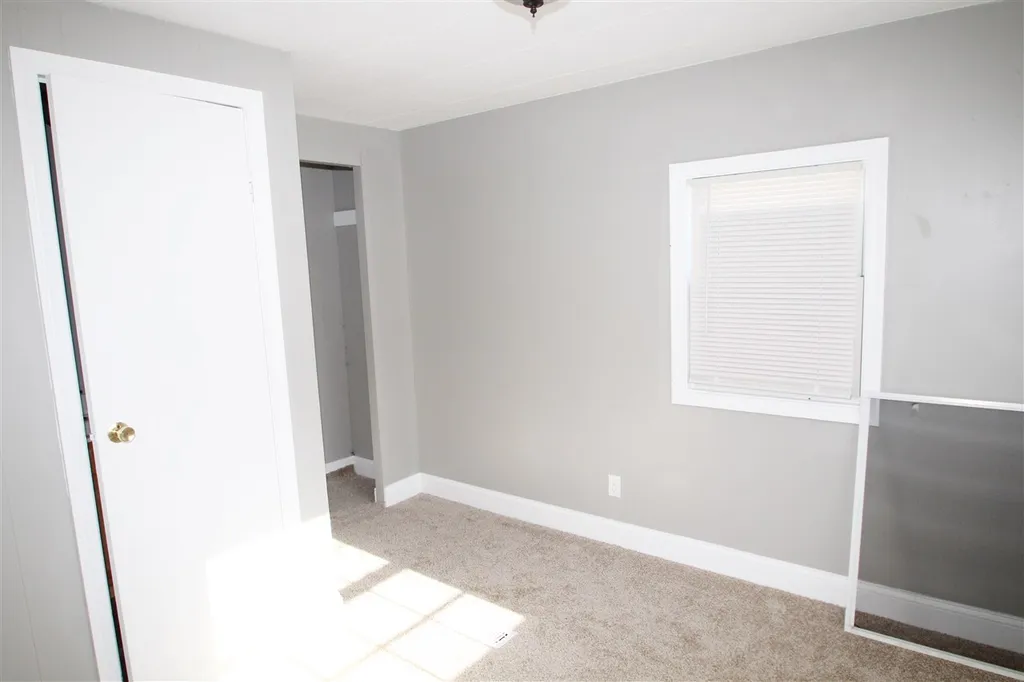 12 Farmington Drive Dover NH 03820