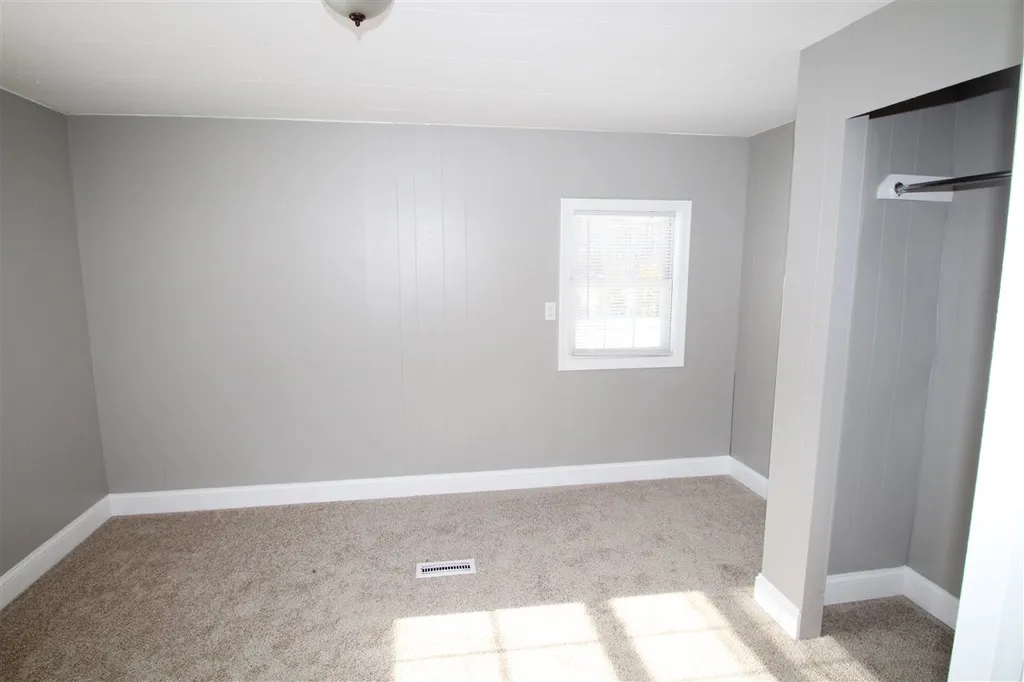 12 Farmington Drive Dover NH 03820