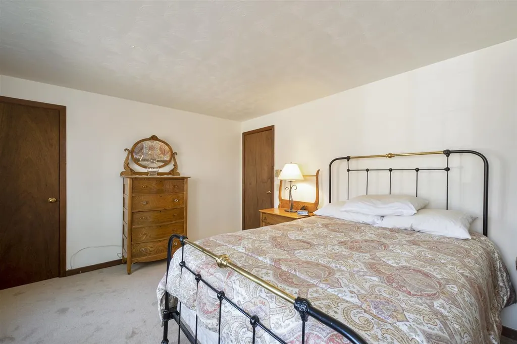 18-20 Meadow Street Laconia NH 03246