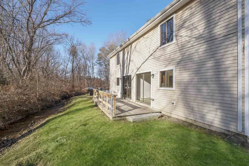 18-20 Meadow Street Laconia NH 03246