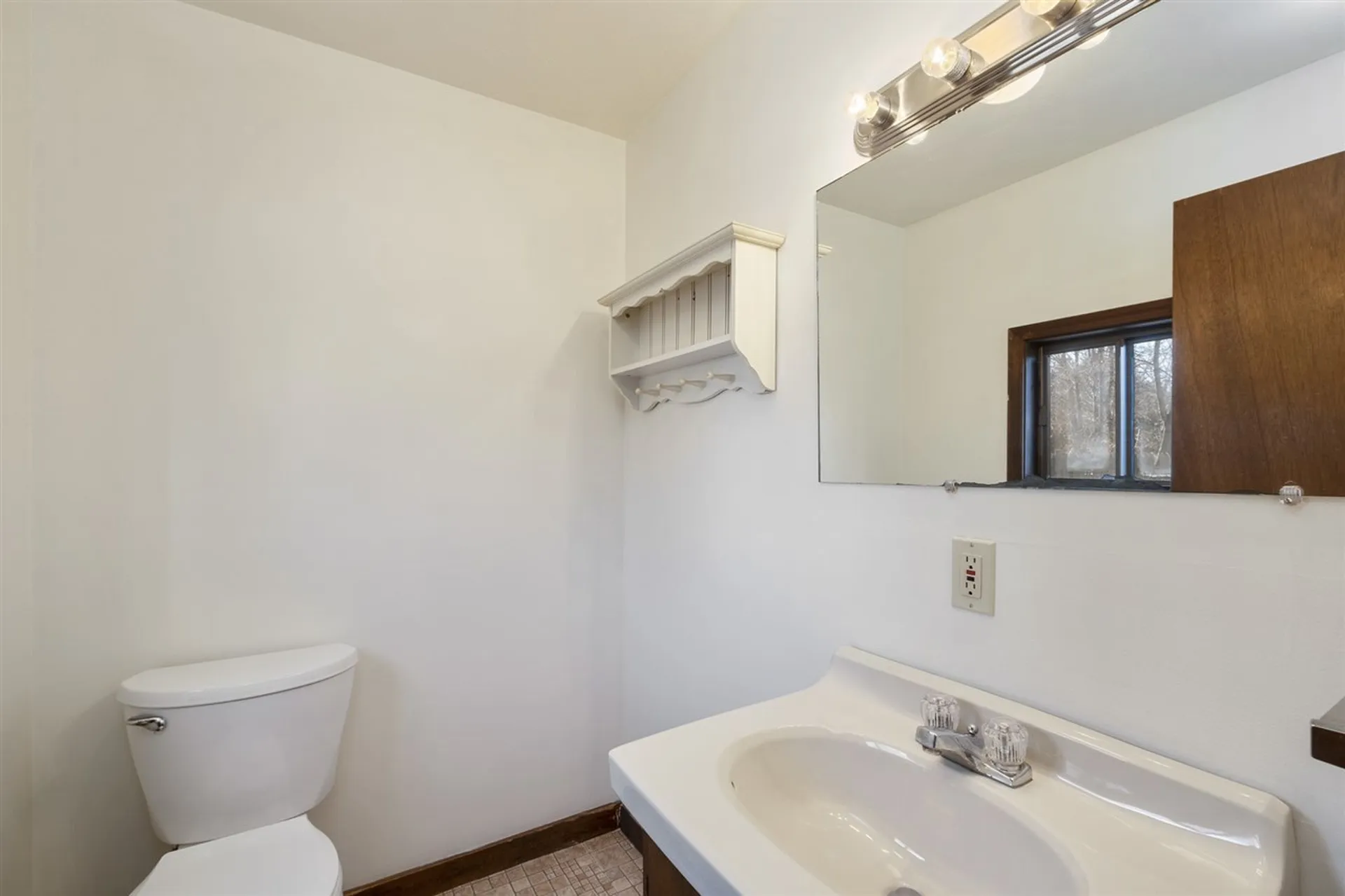 18-20 Meadow Street Laconia NH 03246