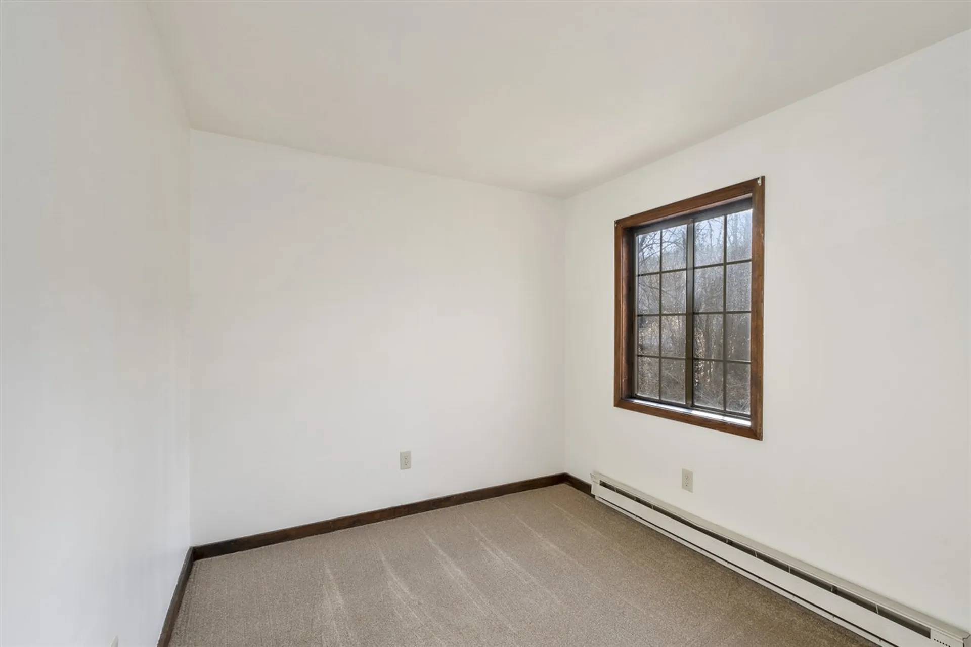 18-20 Meadow Street Laconia NH 03246