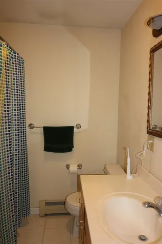 242 Henry Road Williamstown VT 05679