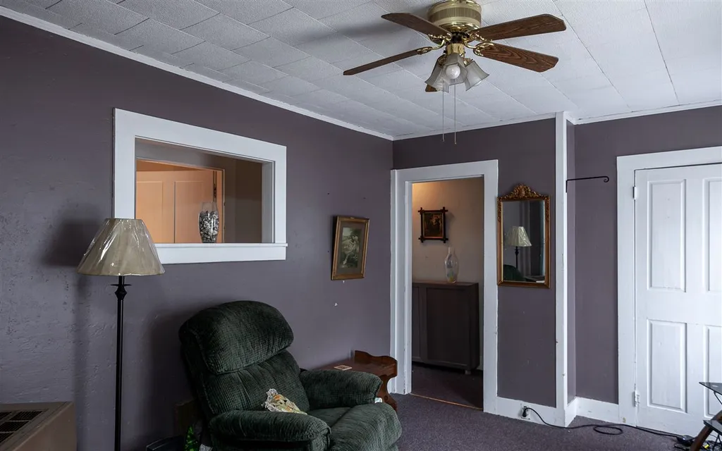 2 Pleasant Street Walpole NH 03608