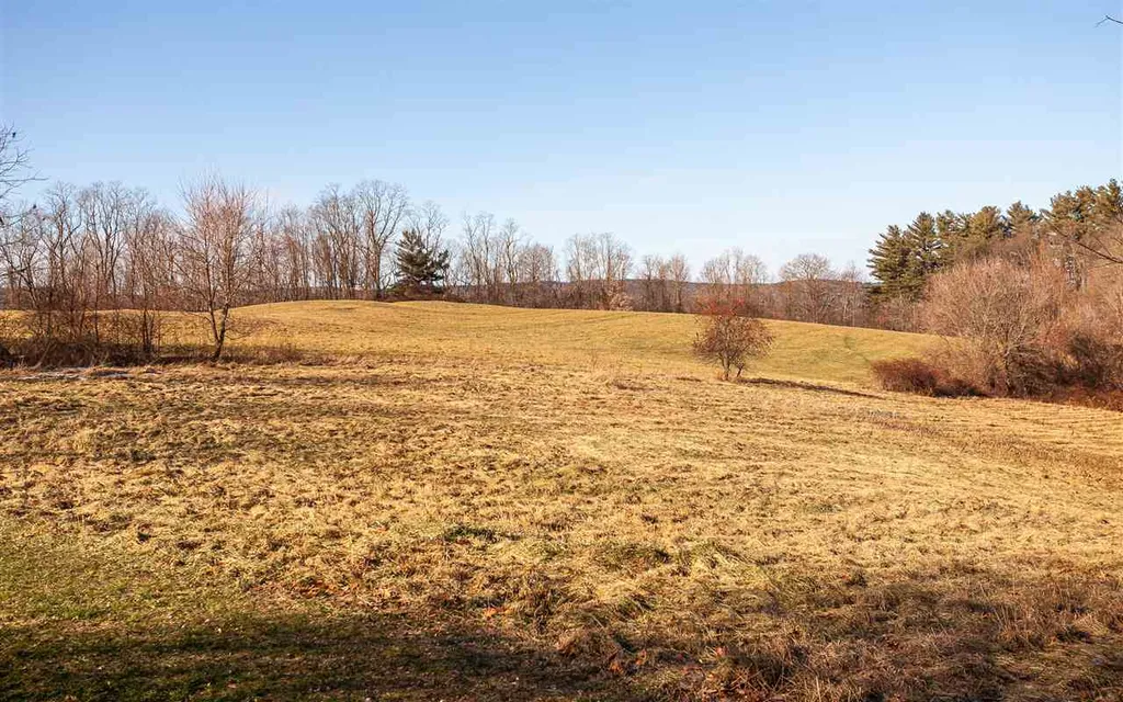 2 Pleasant Street Walpole NH 03608