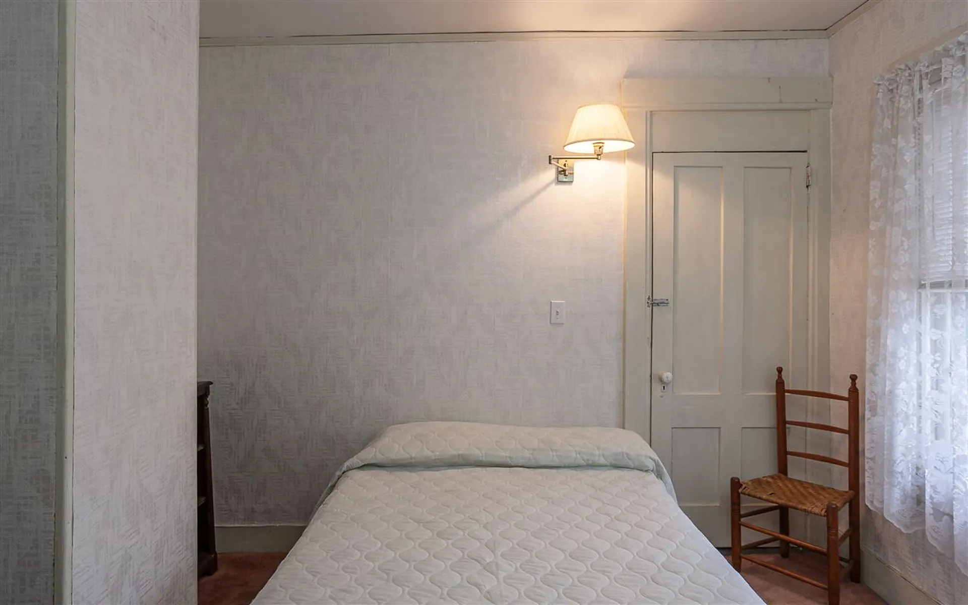 2 Pleasant Street Walpole NH 03608
