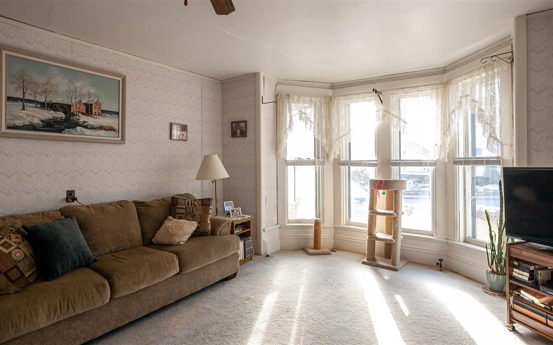 2 Pleasant Street Walpole NH 03608
