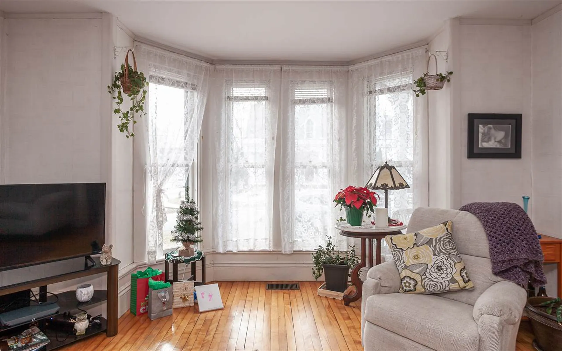 2 Pleasant Street Walpole NH 03608