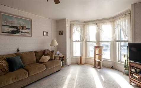 2 Pleasant Street Walpole NH 03608