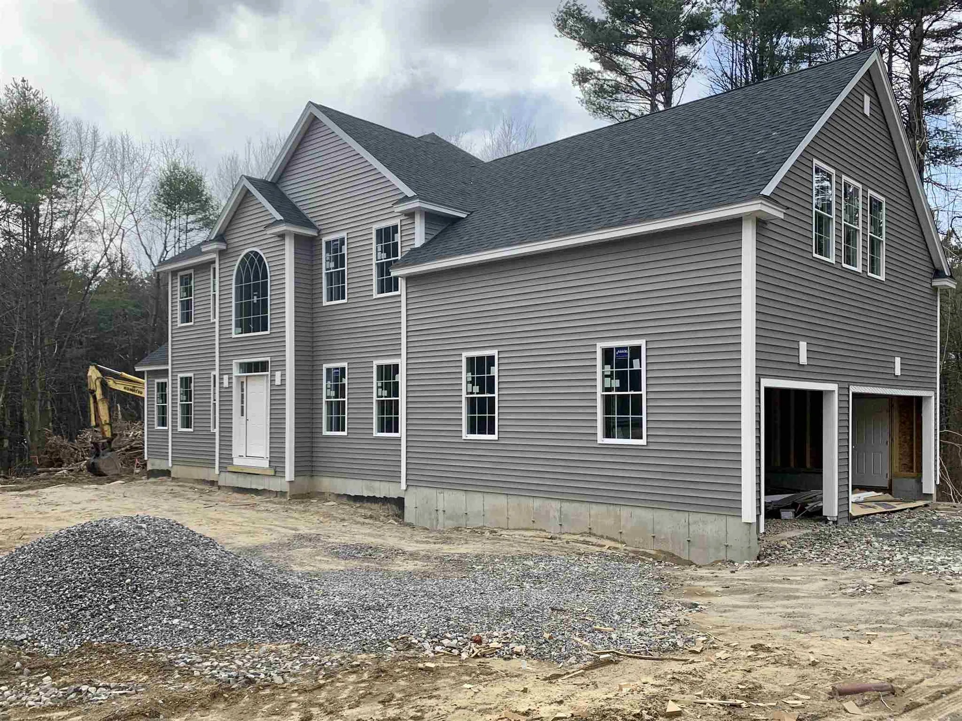 3 Meetinghouse Road Windham NH 03087