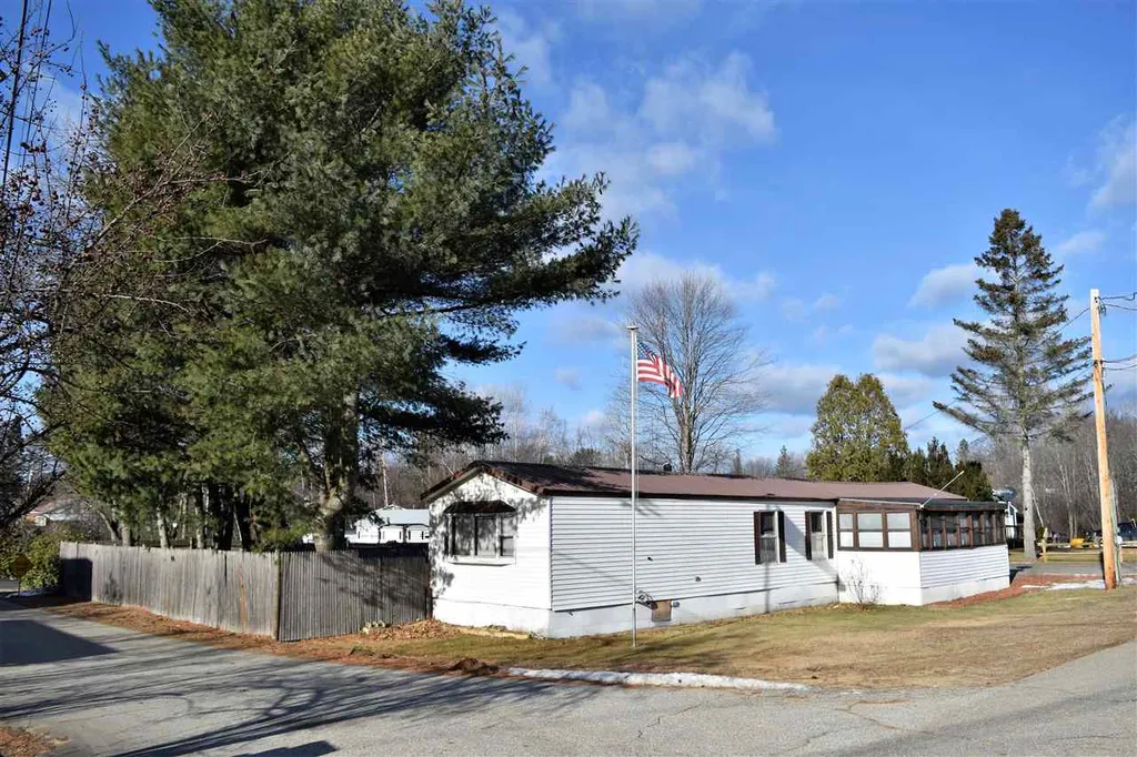12 Kimball Street Northfield NH 03276