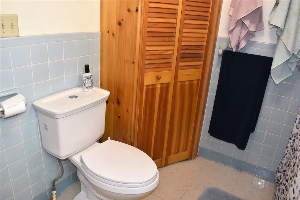 12 Kimball Street Northfield NH 03276