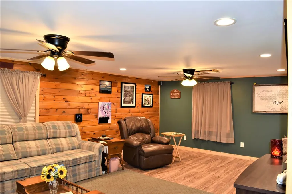 12 Kimball Street Northfield NH 03276
