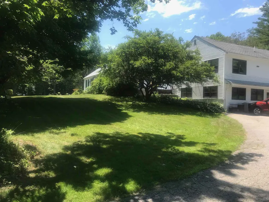 34 Allen Road Wolfeboro NH 03894