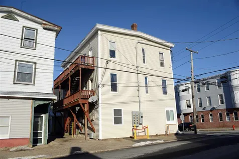 65 Green Street Somersworth NH 03878