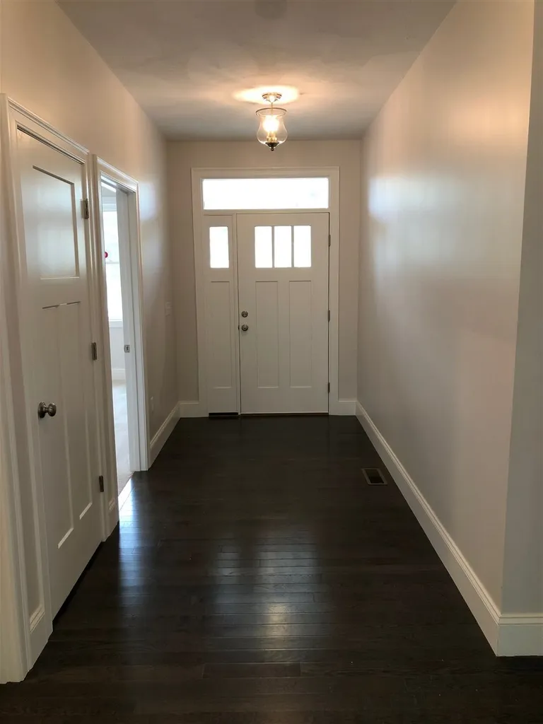 6 Russell Lane Raymond NH 03077