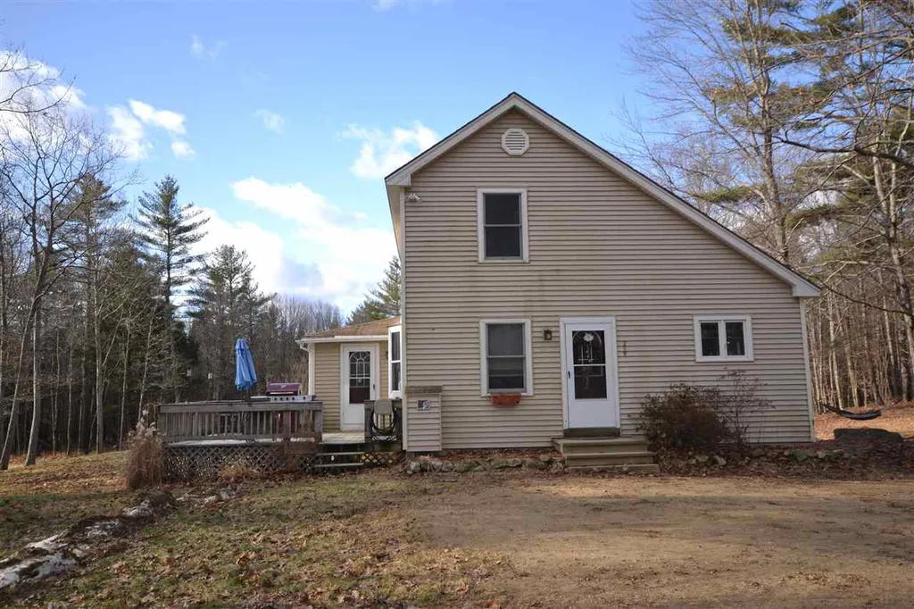299 Bumfagon Road Loudon NH 03307