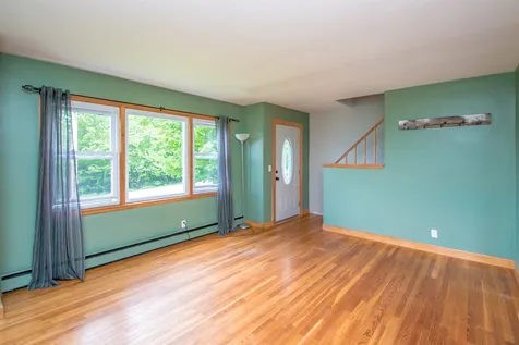 85 Portland Street Lancaster NH 03584