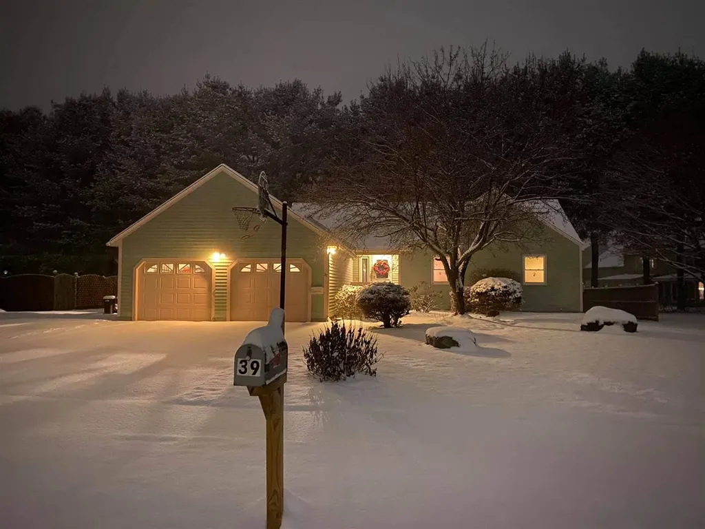 39 Evans Circle Keene NH 03431