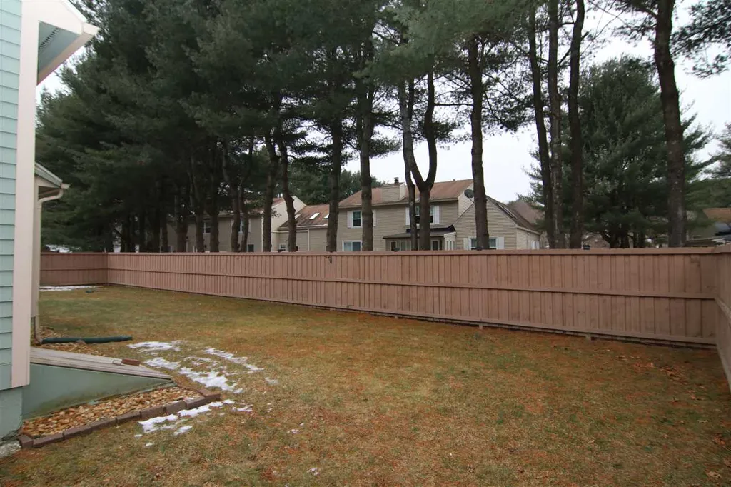 39 Evans Circle Keene NH 03431