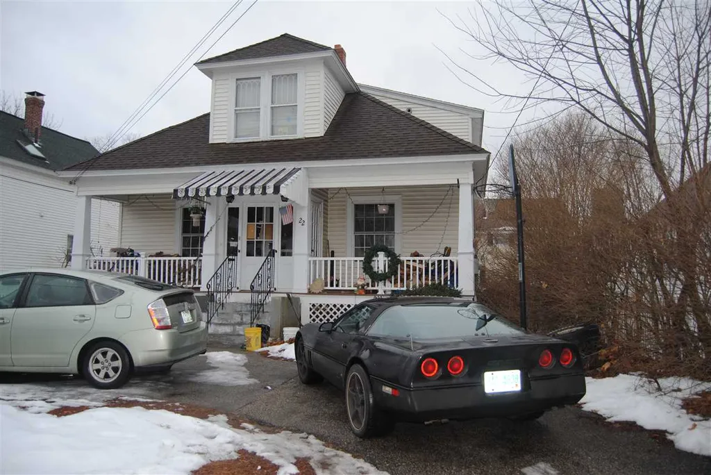 22 Kimball Street Manchester NH 03102