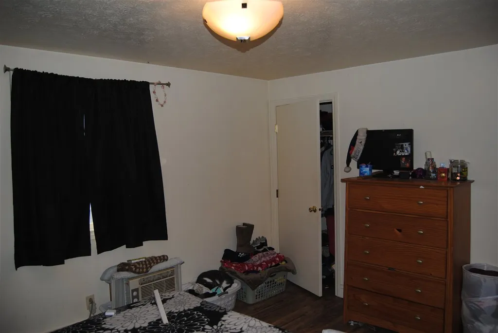 22 Kimball Street Manchester NH 03102