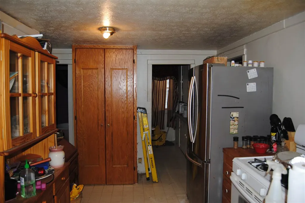 22 Kimball Street Manchester NH 03102