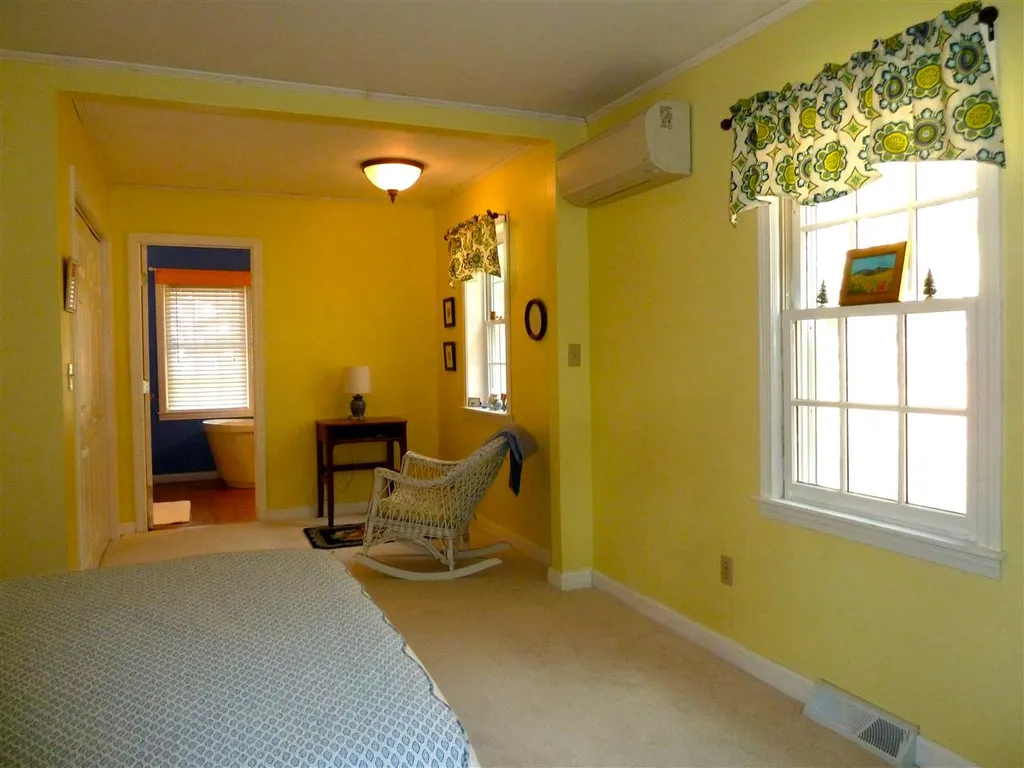 1197 Plains Road Pittsford VT 05763