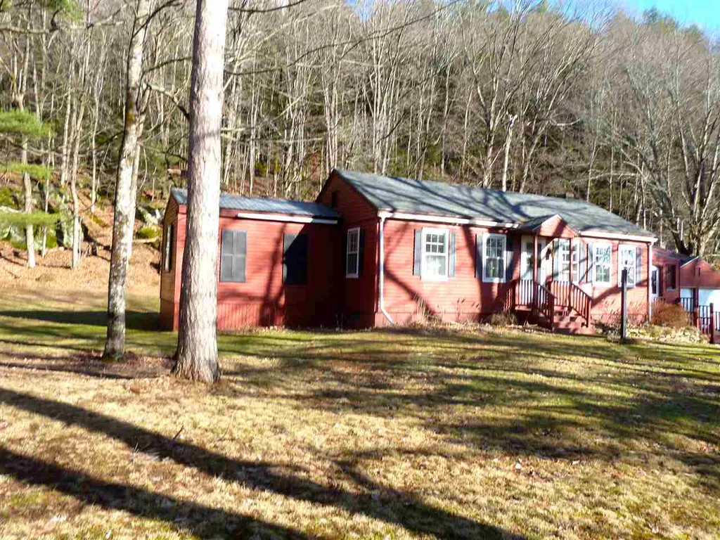 1197 Plains Road Pittsford VT 05763