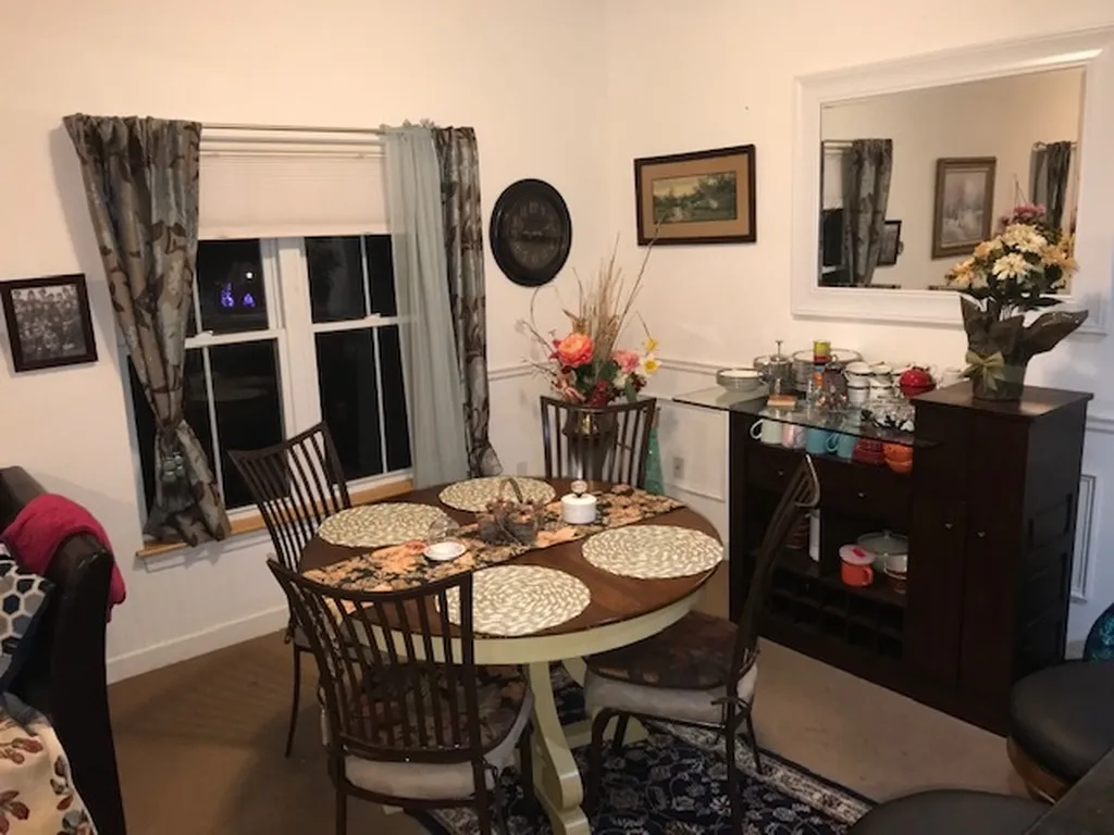 33 Naomis Way Colchester VT 05446