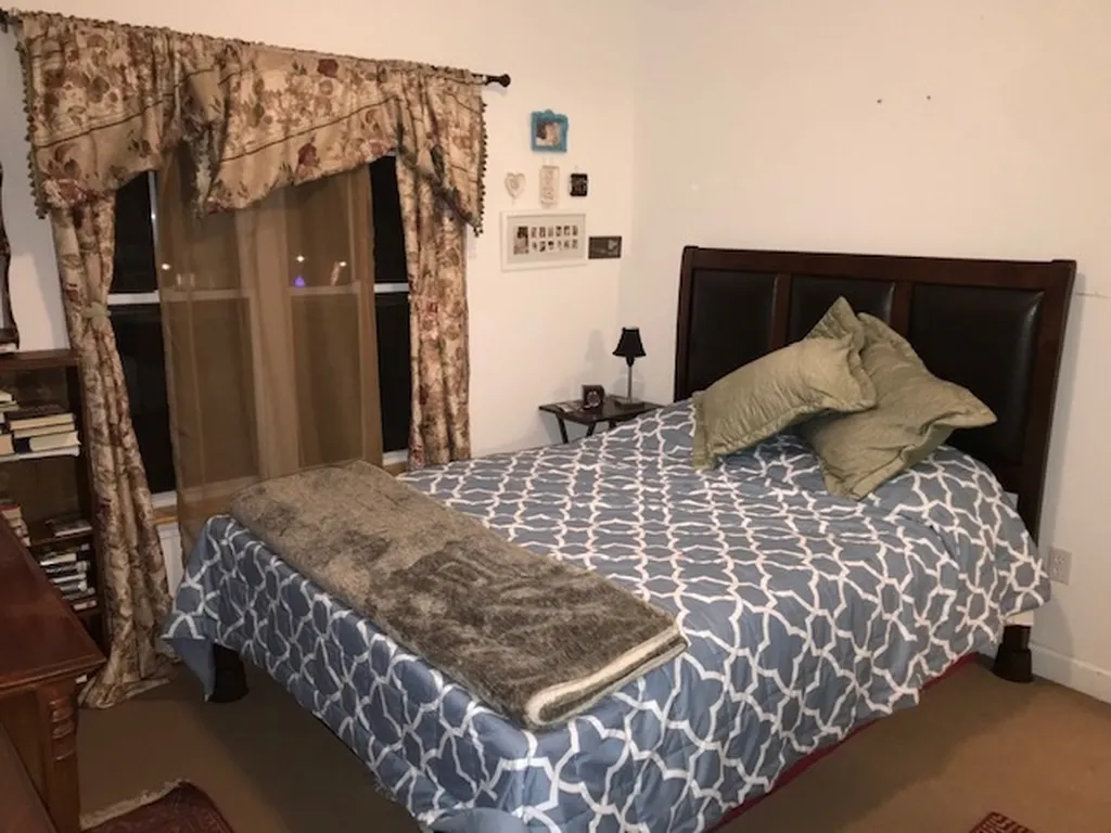 33 Naomis Way Colchester VT 05446